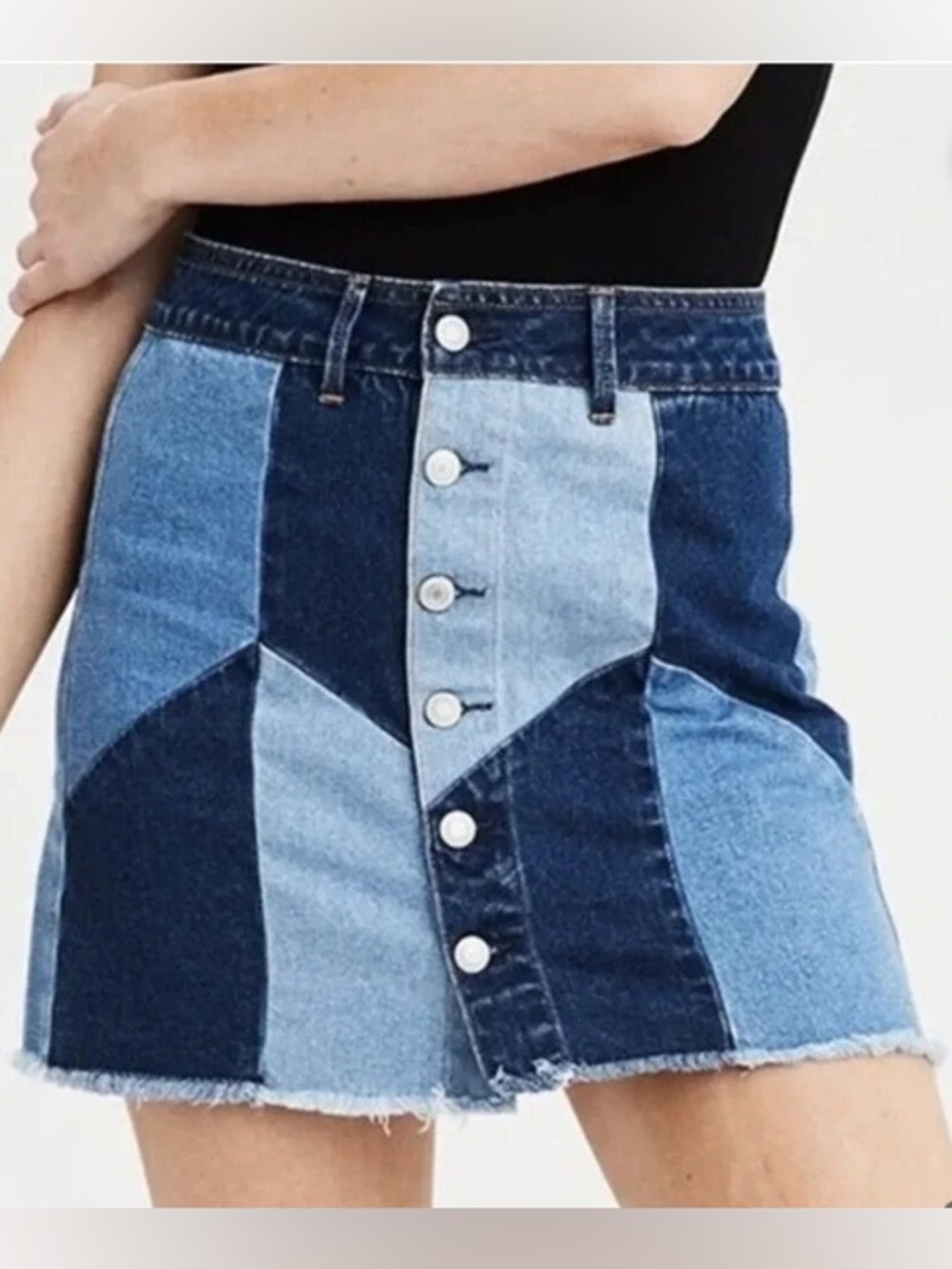 American Eagle Outfitters Festival Hi-rise mini patchwork denim size 4